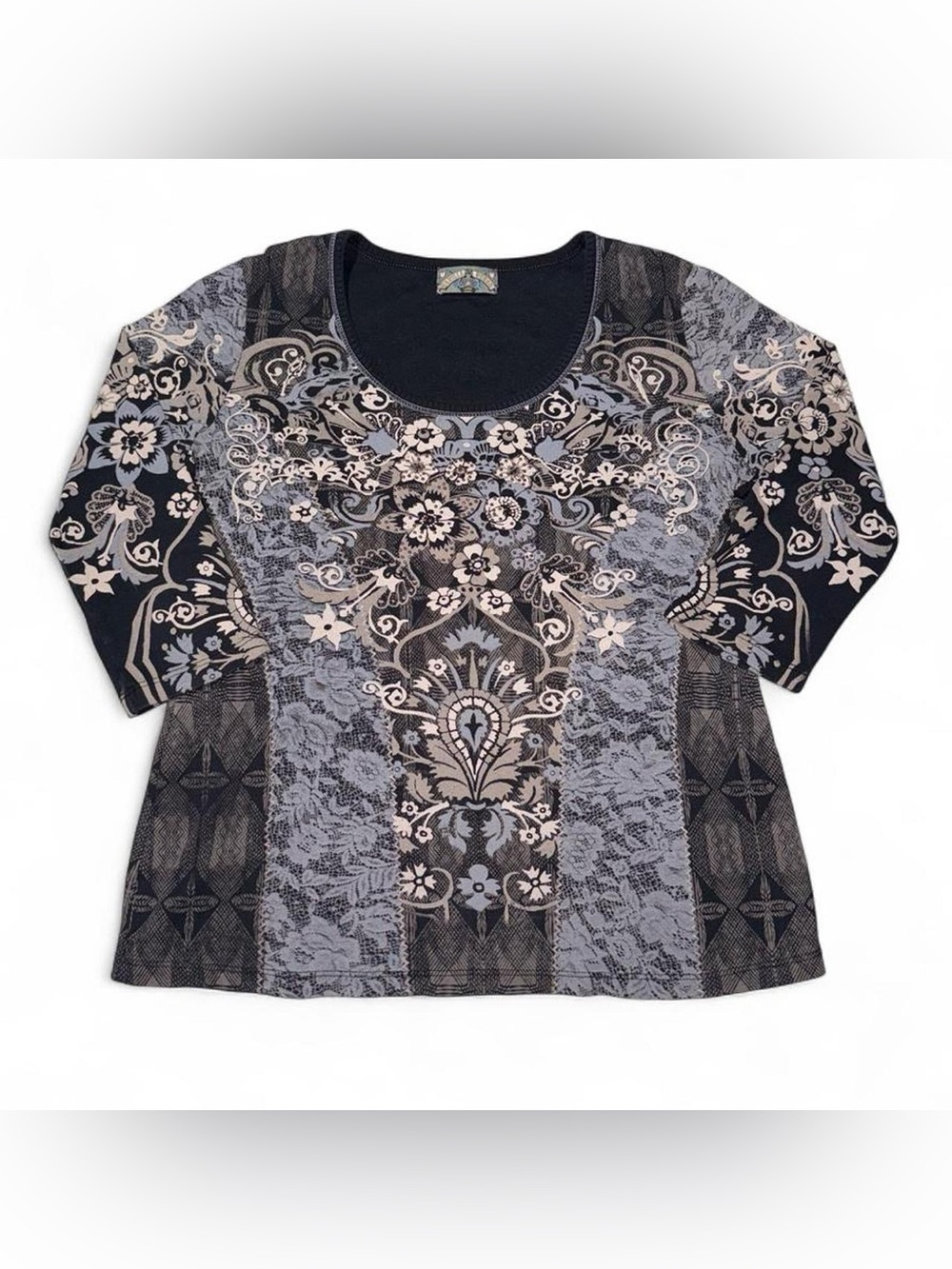Vanilla Sugar Floral Lace-Print Short Sleeve Top - Black & Gray